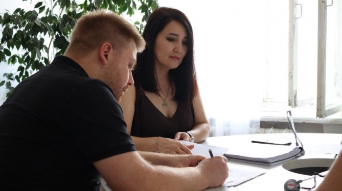 ​Глава города Александр Сиваков принял участие в комиссии по распределению жилья