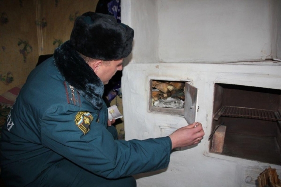 ​В МЧС призвали ахтубинцев проверить печи перед началом сезона холодов