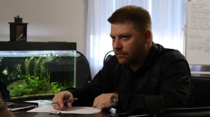 Сегодня на нашем совещании с коллегами мы утвердили список автомобильных дорог, которые будут отремонтированы в следующем году. Это важный шаг в планировании работ на будущий год.