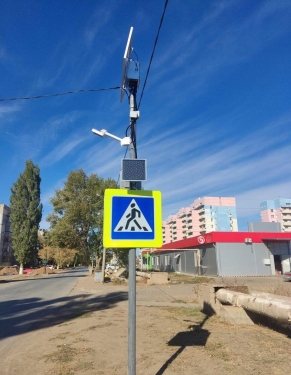 ​В Ахтубинске активно продолжаются работы по улучшению дорожной инфраструктуры.