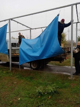 ​В парке «Летный» убрали навесы