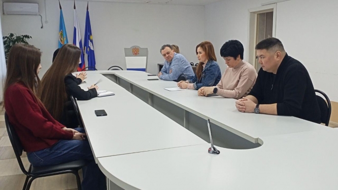 ​В конференц-зале городской администрации состоялась комиссия по правилам землепользования и застройки.