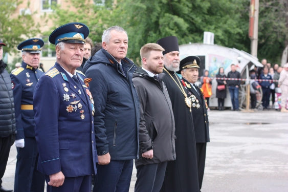 Сегодня, 9 мая ВРИО главы администрации Александр Сиваков принял участие в торжественных мероприятиях, посвященных празднованию 78-й годовщине Победы в Великой Отечественной войне